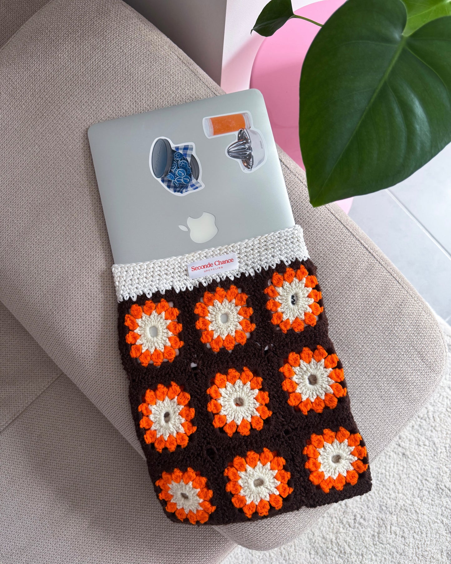 Housse d'ordinateur en crochet
